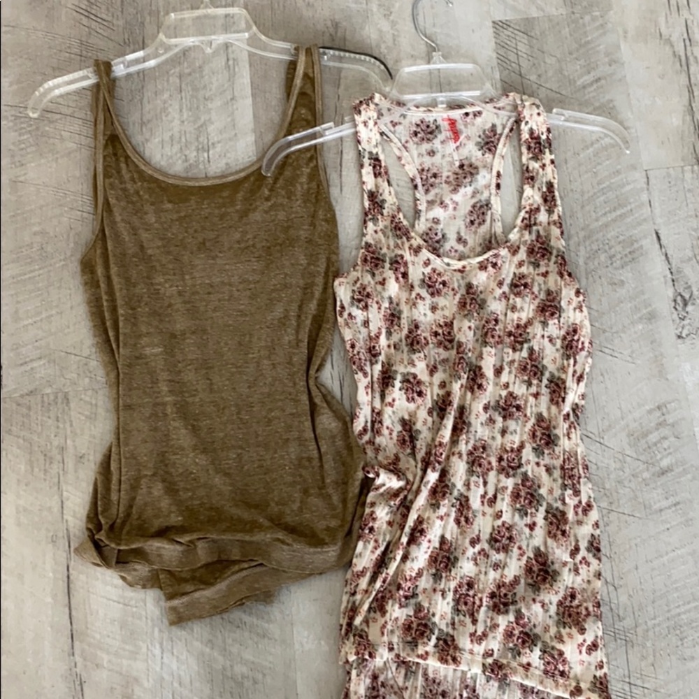2 Free People Tank Tops- like new, XS